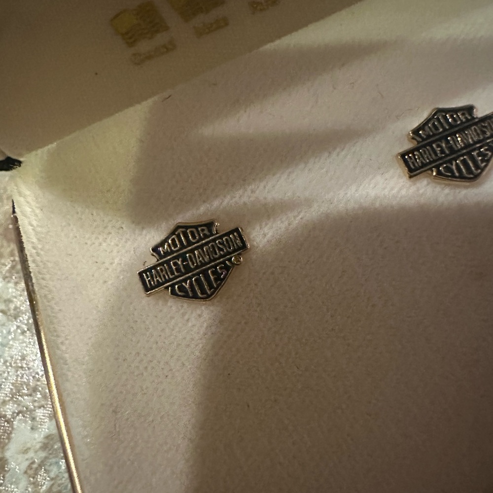 Harley-Davidson Silver and Black earrings